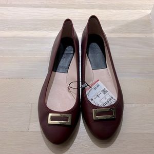 ZARA burgundy flats- brand new- never worn